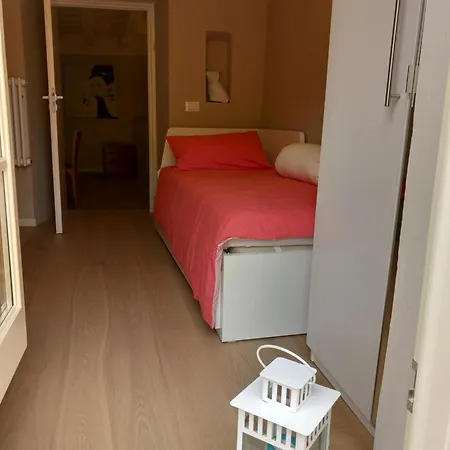 아파트 Walls Center *